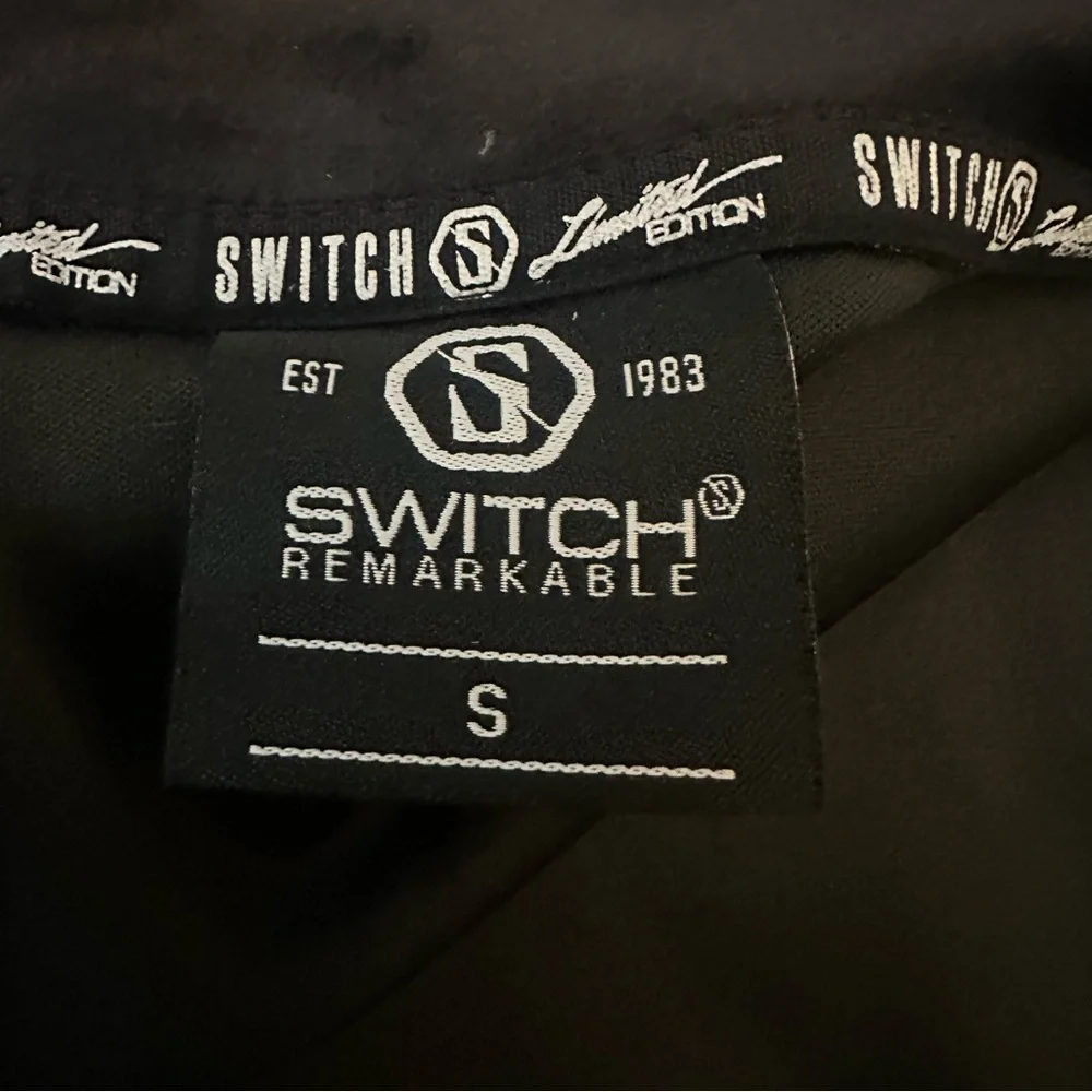 Switch Remarkable Graffiti Black Zip Up Jacket Size Small - Picture 7 of 8